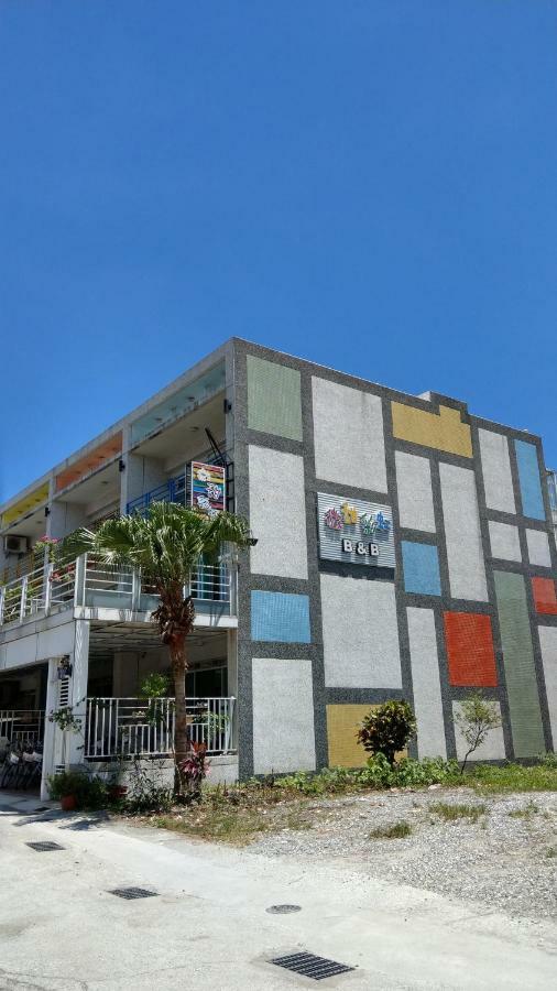 Sweet Rainbow B&B Hualien City Exterior photo